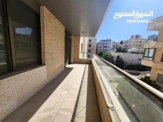  1 شقة فارغة للبيع بين الدوار الرابع و الخامس - ref: 14595