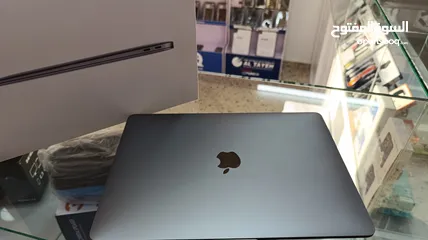  1 Mac book Air