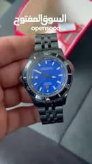  9 ساعه سويس مليتاري اصليه للبيع