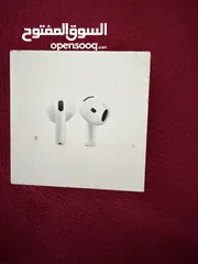  1 AirPods 4  سماعات ابل 4 استخدام مره واحده فقط