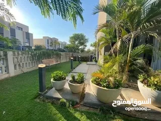  8 فيلا للبيع استلام فوري بسعر لقطة قبل الزيادة موقع مميز Lavista Elpatio Casa