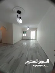  3 في ارقى مناطق خلدا 90م وتراس 80م