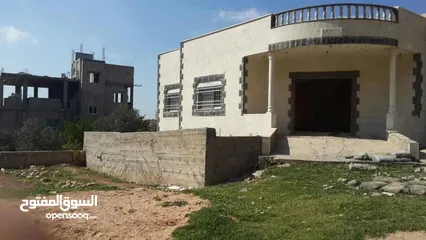  1 منزلين للبيع في ابو نصير
