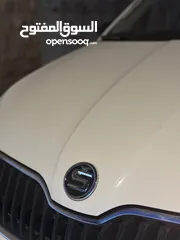  20 للبيع او البدل بالسعر الطبيعي سكودا فابيا جديده بالصلاة على النبي.