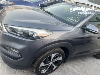  8 2016 Hyundai Tucson Limted