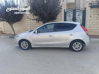  3 هونداي اي 30 مديل 2012 فتحه اصل ايجار بسعر الخس 19500 نقدا ماتور جير نايلون البيع خالي قص طولي عرضي