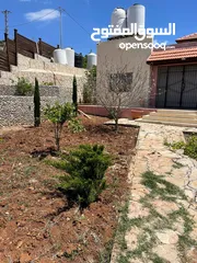  6 بيت مستقل بسلفيت   مساحة 1530 بحديقة رائعة