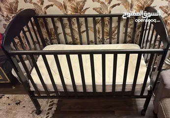  2 Baby Crib..