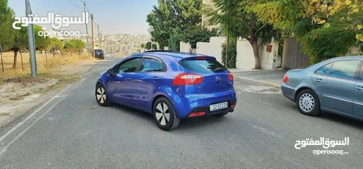  8 KIA RIO 2012 كيا ريو 2012 هاتش باك فل كامل مع فتحه أعلى مواصفات