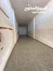  1 محل للإيجار