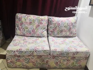  1 Sala set or sofa