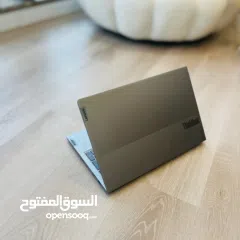  4 Lenovo thinkbook15