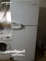  2 ثلاجه 20 قدم شغاله مقفوله 100% هواء