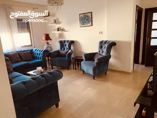  12 شقه في الرابيه تقع بين مسجد الكالوتي ودوار الكيلو موقع مميزززز قريبه جداً من الخدمات