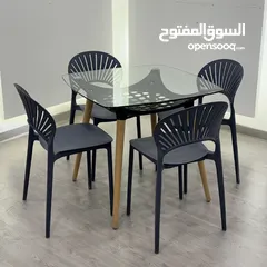  2 عروض على الأطقم (طاولة + كراسي ) باسعار ابتداء من 89دينار فقط لا غير!!