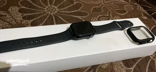  4 Apple Watch Series 8