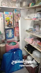  4 محل للبيع كامل