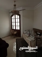  7 سرعه البيع قبل غلاء الاسعار شقه ارضي مرتفع بجنينه حرف ال