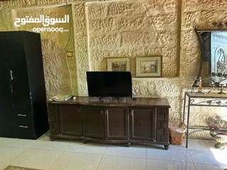  4 استديو مفروش للايجار الشهري