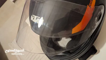  6 خوذة KTM استعمال قليل دون خدش ECE22 بحالة ممتازة جدا حجم XL