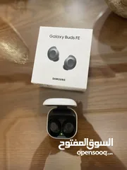  1 Samsung airpod