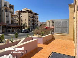  8 شقة للايجار بالخامسة