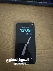  2 ايفون 11 بحالة الوكاله والف مبروك لصاحب النصيب