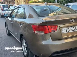  10 كيا فورتي سيراتو قير اوتوماتيك موديل 2010