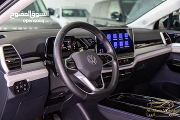  16 Volkswagen ID6 Crozz Pro 2022  السيارة مميزة جدا و قطعت مسافة 31,000 كيلو متر
