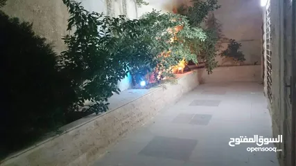  23 شقة طابقية للبيع في الشمياني - 14572