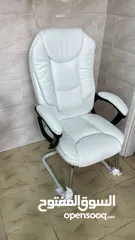  6 كرسي مدير مريح لساعات عمل متواصله راحة مثالية يتميز بالشكل يحمل اوزان متوفر بأكثر من لون