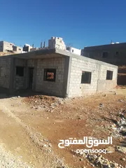  9 بيت قيد الانشاء للبيع المنشية / ابوحمور