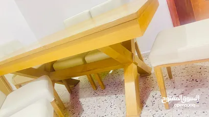  3 طاوله خشب زان ثقيله كراسي جلد ولا خدش
