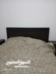  1 تخت كينج بيد مع فرشة 180*200 سم