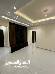  1 شقة أرضية للبيع في ضاحية الرشيد - الرقم المرجعي 14426