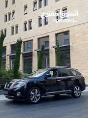  12 Nissan Pathfinder 2015