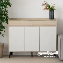  5 خزانة فاخرة بتصميم عصري أنيق ثلاثة دفات مصنوعة من خشب عالي الجودة بلمسة طبيعية وناعم .