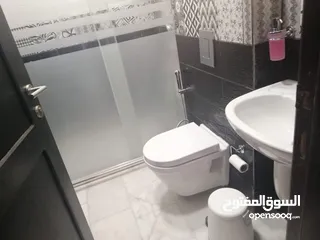  9 فيلا سكنيه بالسلط للبيع زي وادي الحمامرة واصل جميع الخدمات ومنطقة هادئة قريبة من الاسواق