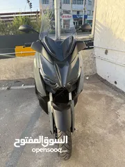 3 سكوتر ياماها X-MAX  2022  بحالة الوكالة وارد الشركة