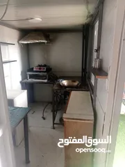  4 كشك مطعم مع معدات جاهز