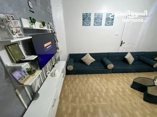  2 عفش عرسان شبه جديد