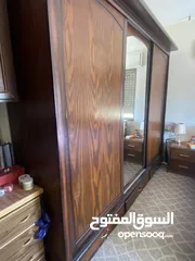  2 خزانه 3 أبواب