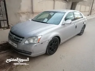  3 تيوتا افالون امريكيه