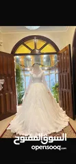  2 بدلات عرائس