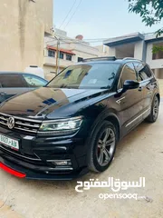  9 Volkswagen Tiguan R-Line 4x4
