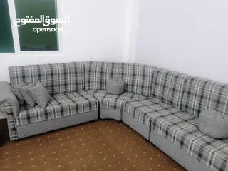  1 طقم كورنر مستعمل
