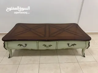  6 طقم طاولات انتيك  بحاله ممتازه