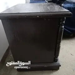  9 غرفه نوم لاتيه 18 بحاله جيده جدا سرير مع خزانة ودرجين وتسريحة مستعملة للبيع