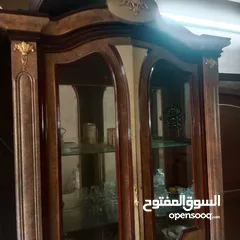 3 نيش + بوفيه سفرة مع مراية كبيرة للبيع – خشب ثقيل تصميم كلاسيكي