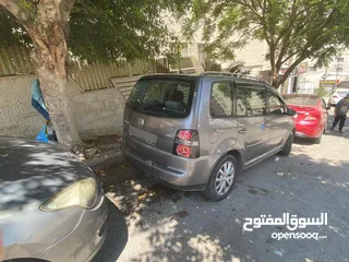  3 وران 2010 ديزل اوتوماتيك 7 غيار متور 1900  6+1 ركاب  تامين و ترخيص لنهاية شهر 1   فحص نظيف للبيع كاش